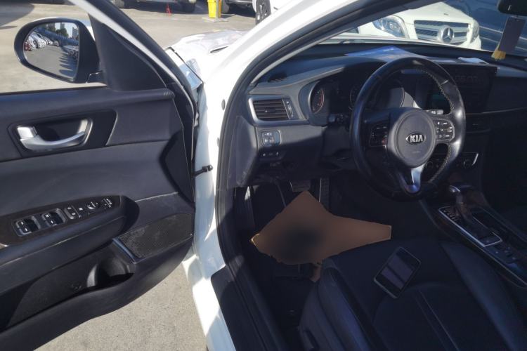 Used Kia K5 2017 2.0L Automatic 15th Anniversary Special Edition LUX