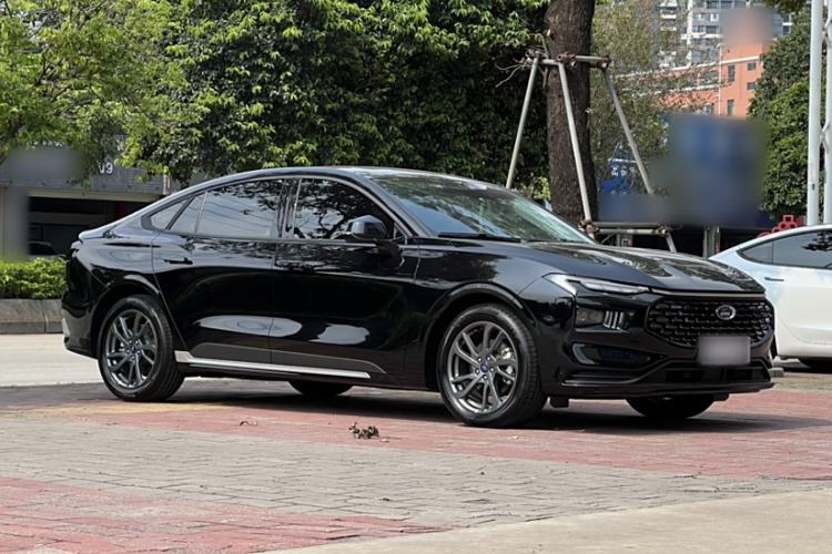 Used Ford Mondeo 2025 1.5T EcoBoost Luxury Version
