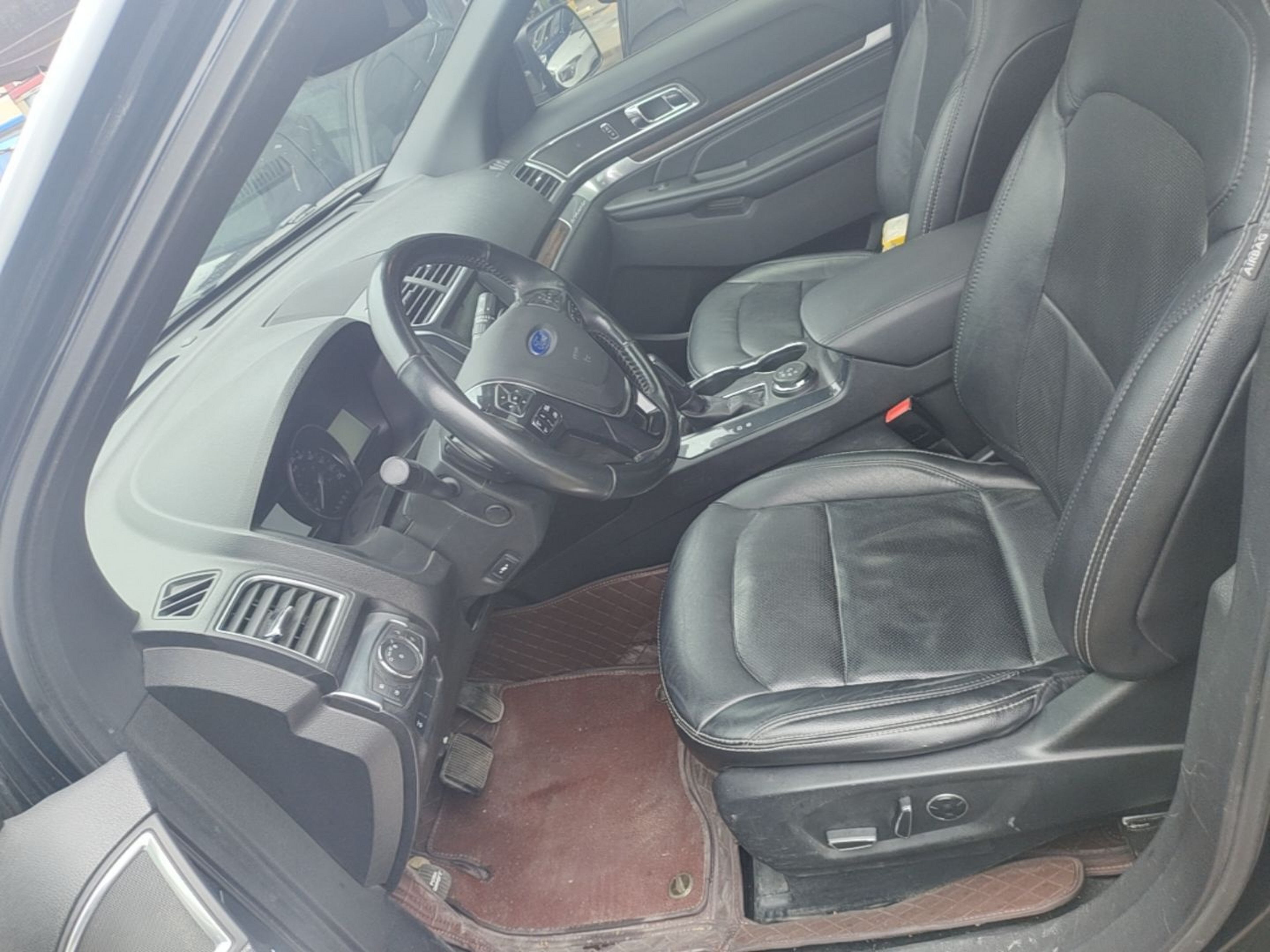 Avant de la voiture