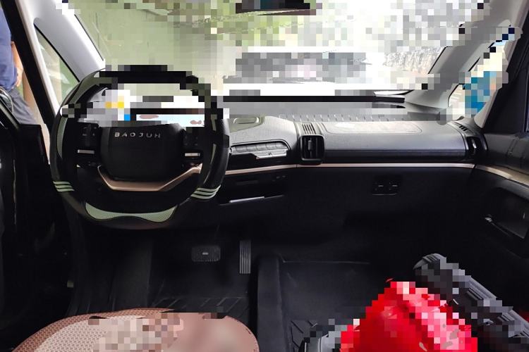 Used Baojun KiWi EV 2022 Artist Lite Edition Lithium Iron Phosphate