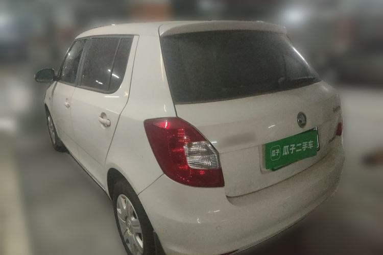 Used Skoda Fabia 2014 1.4L Automatic Crystal Edition