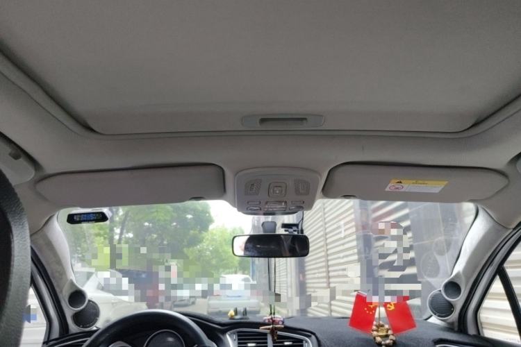 Used Citroen C4L 2013 1.8L Manual Jingzhi Edition
