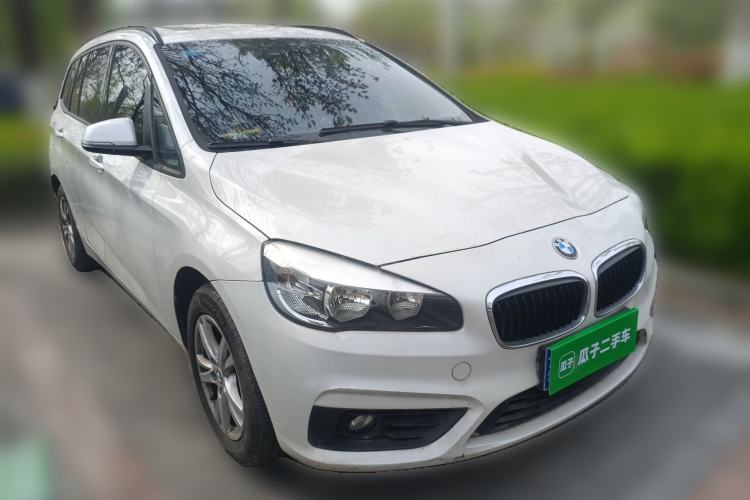 Used BMW 2 Series Gran Tourer 2015 218i Leading Model Front Right 45 Deg