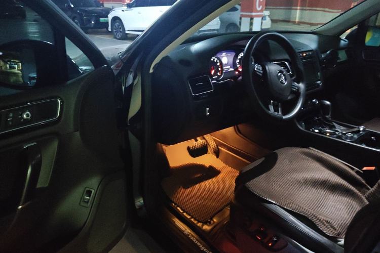 Used Volkswagen Touareg 2017 3.0 TSI Touareg Model Driver Seat