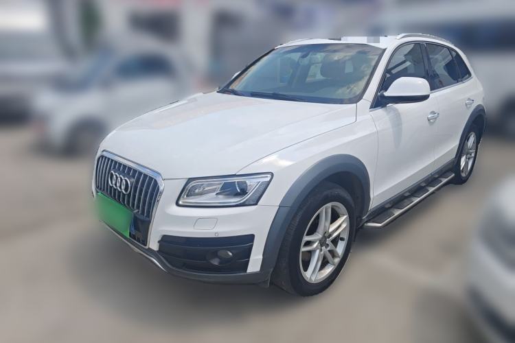 Used Audi Q5 2017 Plus 40 TFSI Technology Model