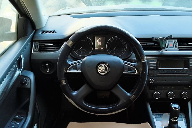 Used Skoda Octavia 2016 1.6L Automatic Smart Drive Edition