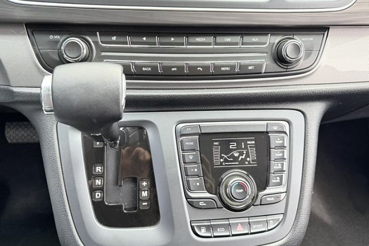 Used SAIC MAXUS G10 2019 PLUS 2.0T Automatic Elite Edition China VI Standard