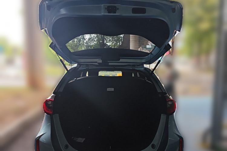 Used Honda Fit 2023 1.5L CVT Trend Edition Trunk