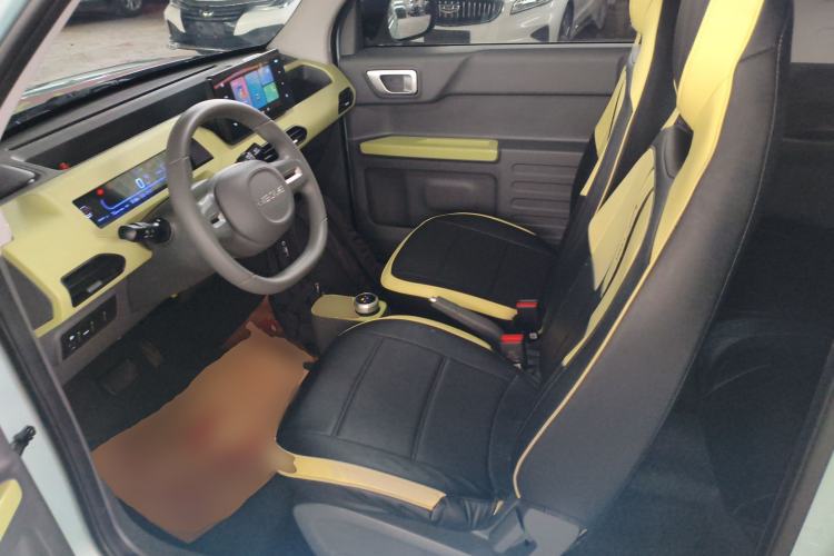 Used Geely Galaxy Panda 2024 Panda Mini 200km Endurance Bear Left Front Seat