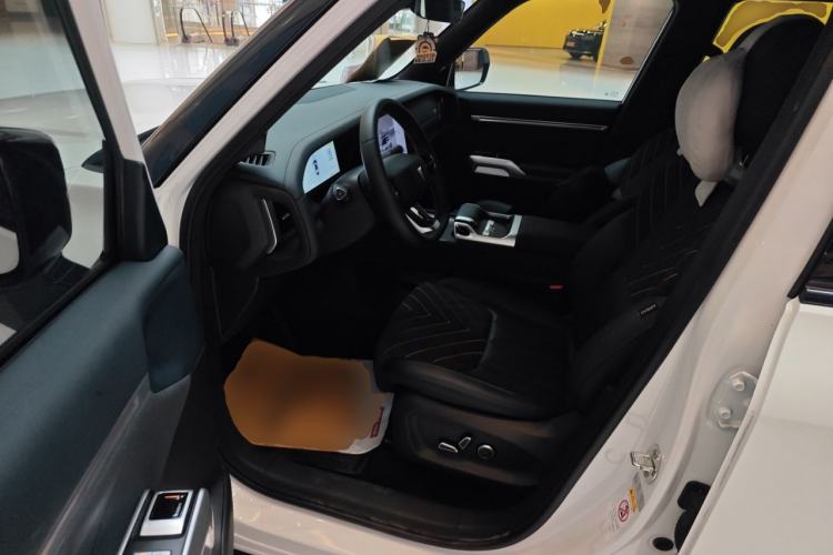 Used Deepal G318 2024 Four-Wheel-Drive Air Suspension Model Driver Seat