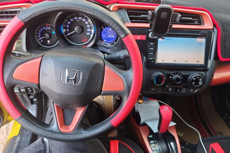 Used Honda Fit 2016 1.5L LXS CVT Comfort Sunroof Version
