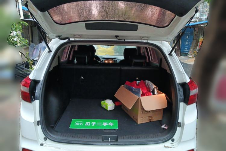 Used Hyundai ix25 2015 1.6L Automatic Two-Wheel Drive Smart GLS Trim Trunk