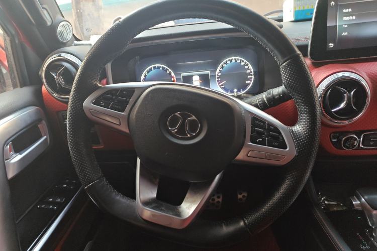 Used BAIC Off-Road BJ40 2019 2.3T Automatic Four-Wheel Drive Urban Hunter Edition Premium Model China VI Emission Standard