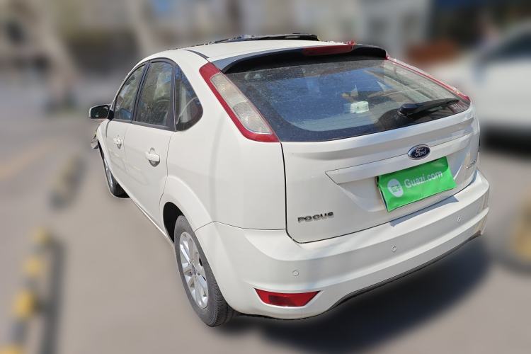 Used Ford Focus 2013 Hatchback Classic 1.8L Automatic Base Model Rear Left 45 Deg