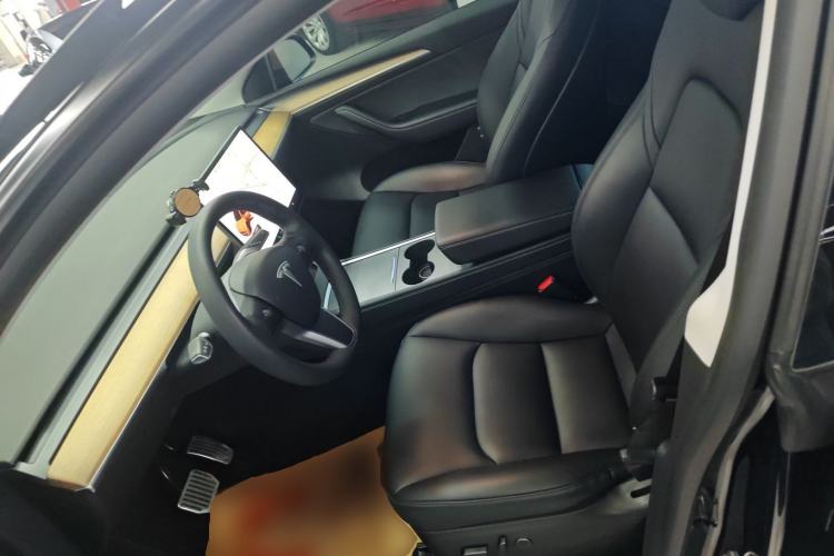 Used Tesla Model Y 2021 Standard Range Rear-Wheel Drive Version