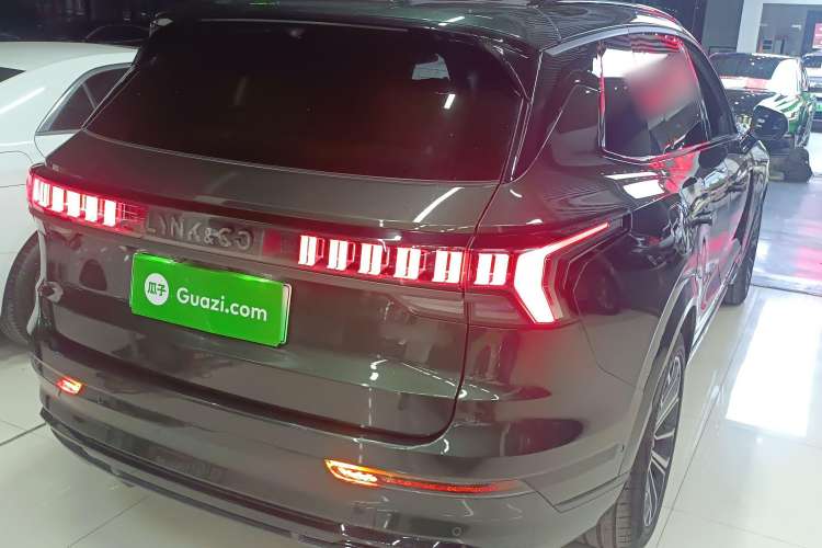 Used Lynk & Co 09 EM-P 2024 2.0TD EM-P Four-Wheel Drive ULTRA Six-Seater
