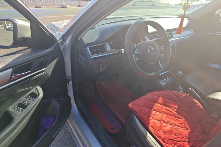 Used Volkswagen Bora 2017 1.6L Manual Comfort Model
