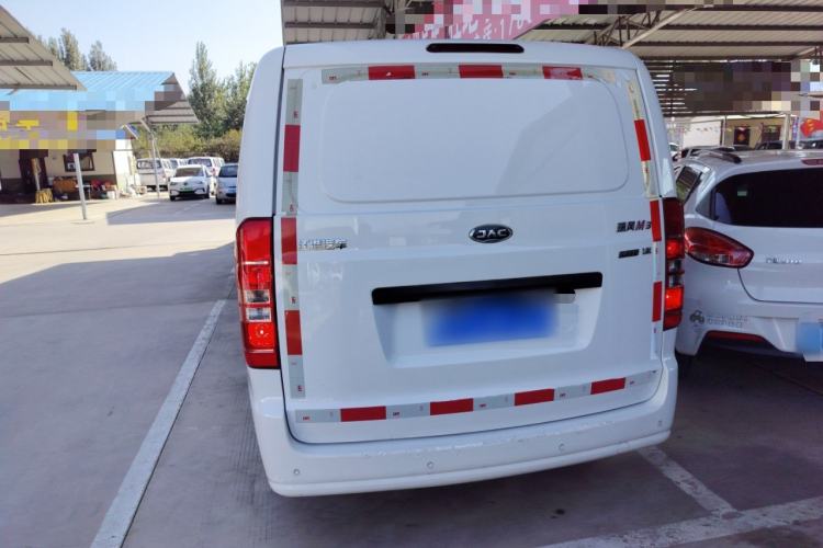 Used JAC Refine M3 2021 PLUS 1.8L 2-Seat Shuttle Version
