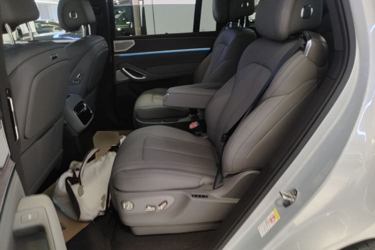 Used Denza N9 2025 Prestige Version