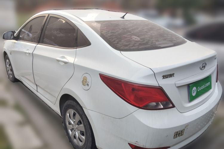 Used Hyundai Verna (older generation) 2014 1.4L Manual Smart GLS Trim
