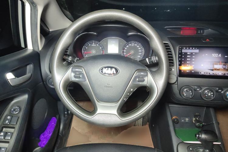 Used Kia K3 2015 1.6L Automatic GL Steering Wheel