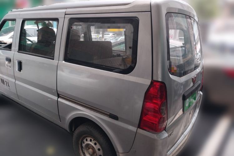 Used Wuling Rongguang 2011 1.2L Base Version