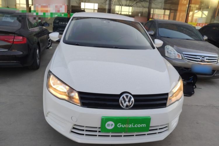 Used Volkswagen Jetta 2015 Value Edition 1.6L Manual Fashionable Style Front