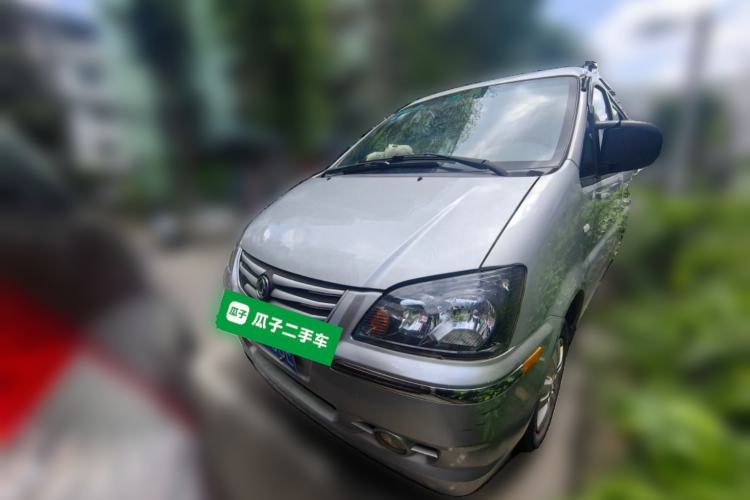 Used FORTHING Lingzhi 2017 M3L 1.6L 7-Seater Standard Model