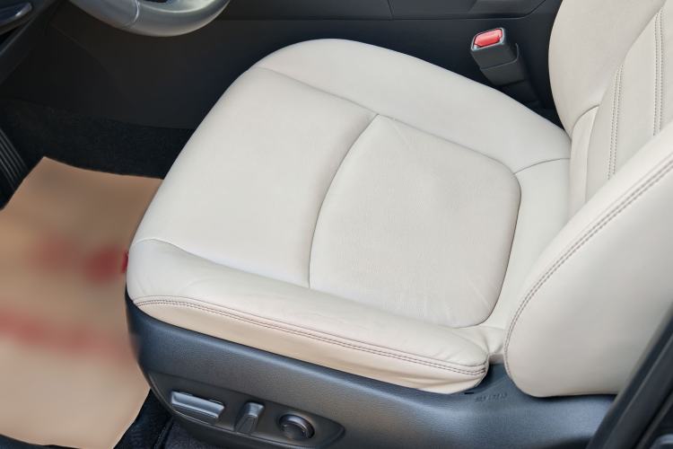 Used Toyota RAV4 2021 2.0L CVT Two-Wheel Drive Fashion PLUS Edition