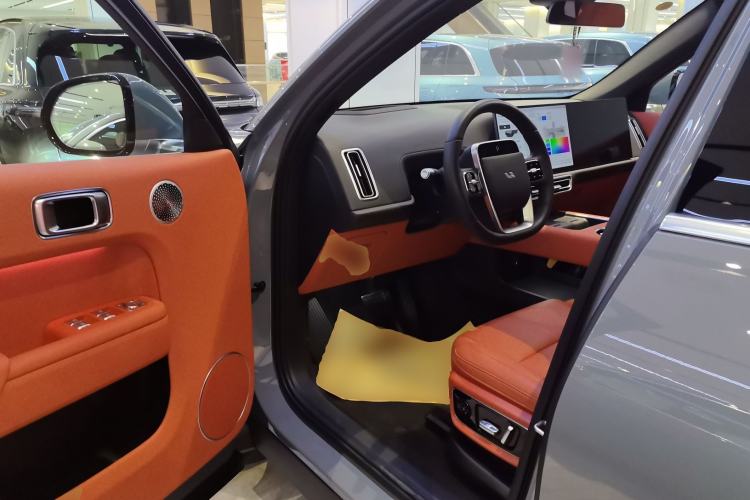 Used Li Auto L7 2025 Ultra Smart Refreshed Edition
