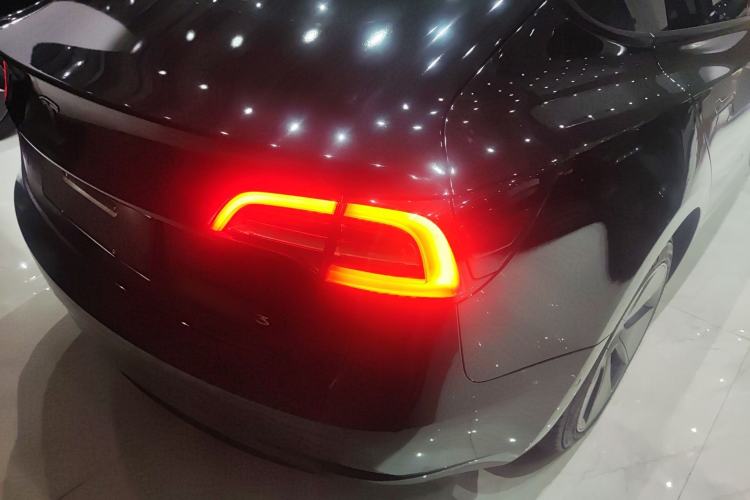 Used Tesla Model 3 2022 Rear-Wheel-Drive Version
