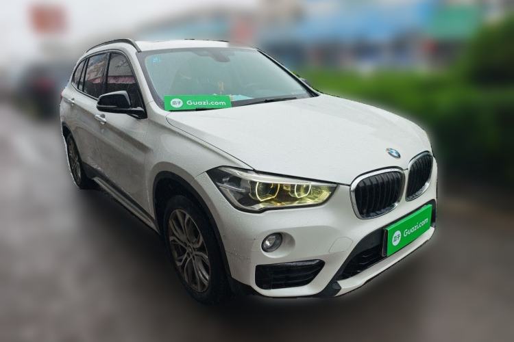 Used BMW X1 2016 sDrive20Li Luxury Model Front Right 45 Deg