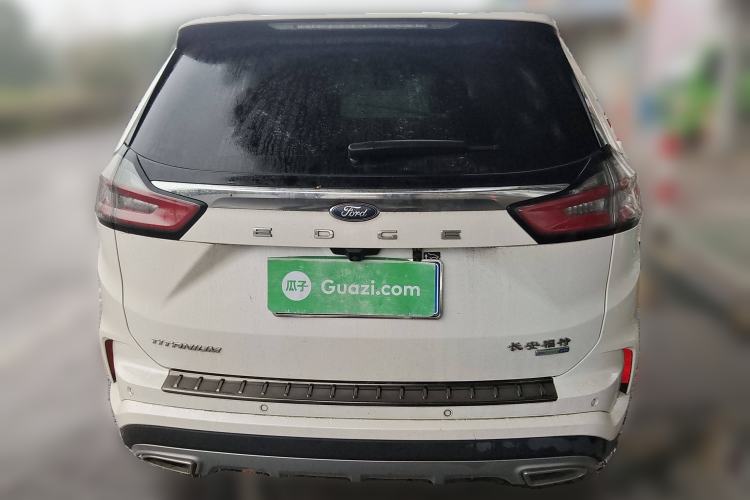 Used Ford Edge 2021 PLUS EcoBoost 245 Two-Wheel-Drive Titanium 7-Seater
