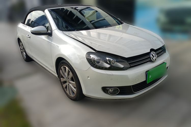 Used Volkswagen Golf 2012 1.4TSI Luxury Convertible Edition Front Right 45 Deg