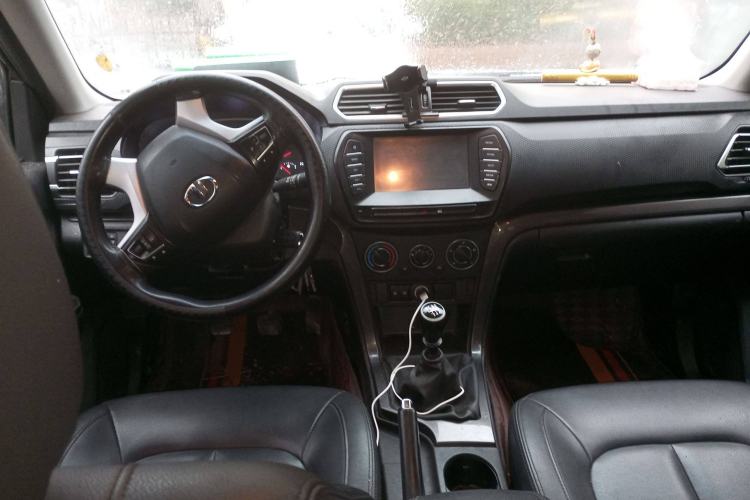 Used Great Wall Wingle 5 2017 2.0T European-Style Diesel Two-Wheel-Drive Elite Version with Large Double Cab – GW4D20B
