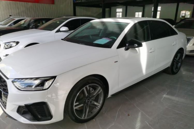 Used Audi A4L 2022 40 TFSI Luxury Dynamic Model
