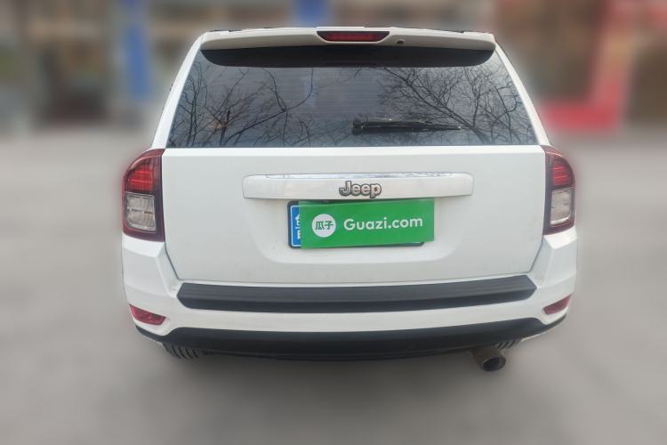 Used Jeep Compass 2013 2.0L two-wheel drive sport version