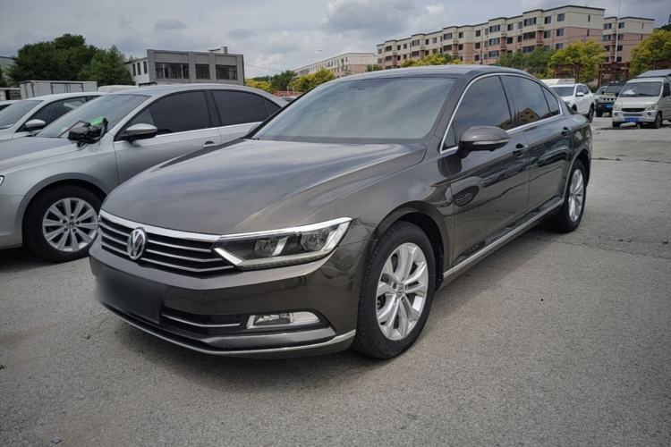 Used Volkswagen Magotan 2017 330TSI DSG Luxury Model