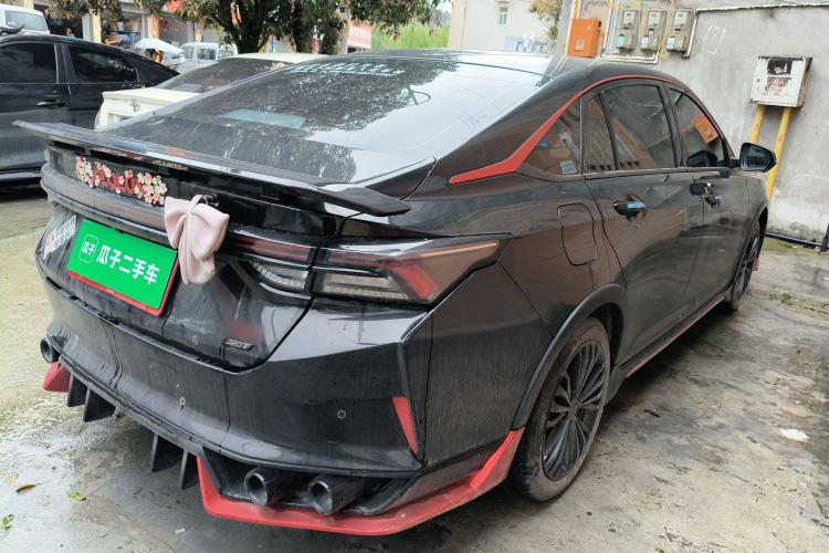 Used Dongfeng Aeolus Yixuan MAX 2021 1.5T Dark Night Sharp Edition Rear Right 45 Deg