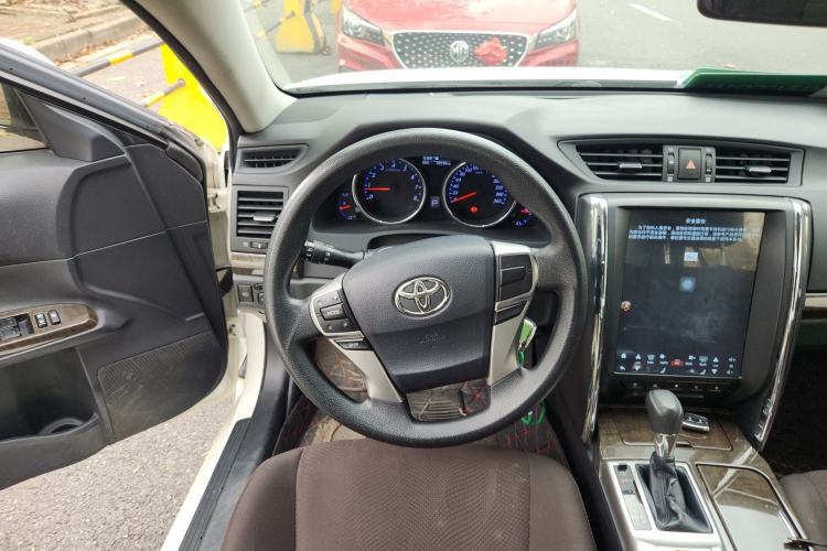 Used Toyota Reiz 2013 2.5S Elite Edition Steering Wheel