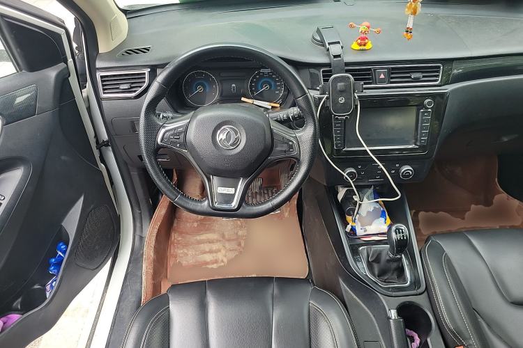 Used Dongfeng Fengon 580 2016 1.8L Manual Comfort Model Steering Wheel