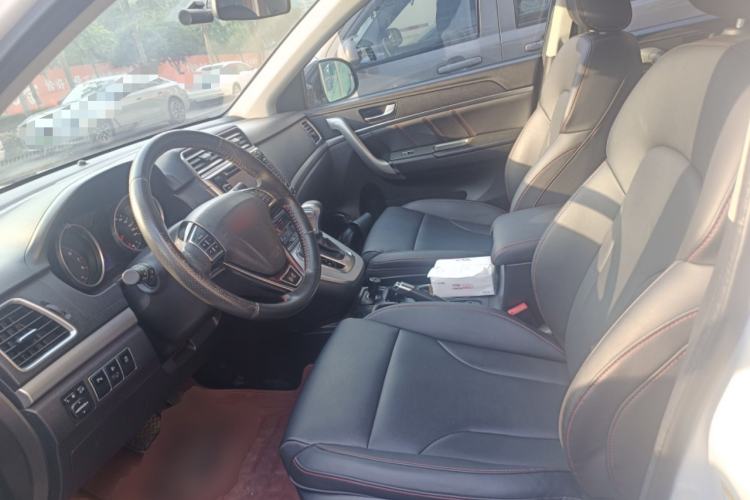 Used Haval H6 2015 Sport Edition 1.5T Automatic Two-Wheel Drive Luxury Model Left Front Seat