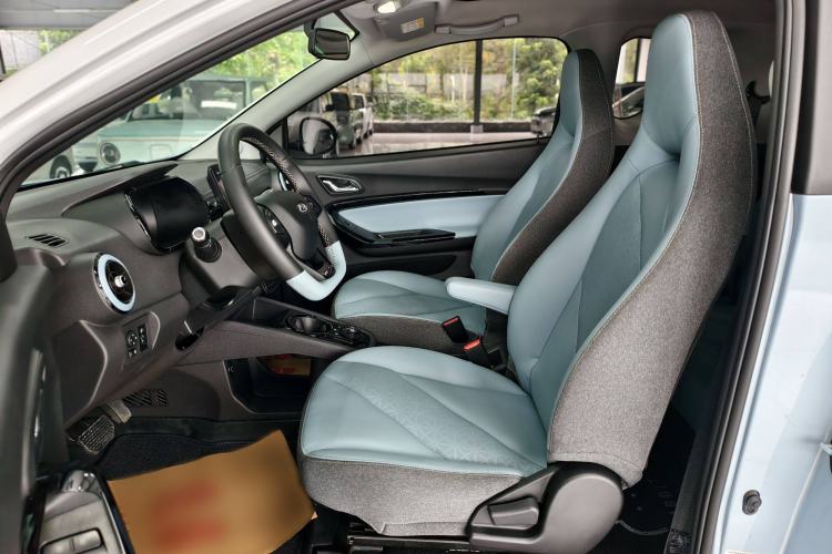 Used Chery New Energy Little Ant 2022 300 000 Yuan "Ant Fan" Edition "Extra Sweet" Version Lithium Iron Phosphate 29.2 kWh 30 kW 301 km