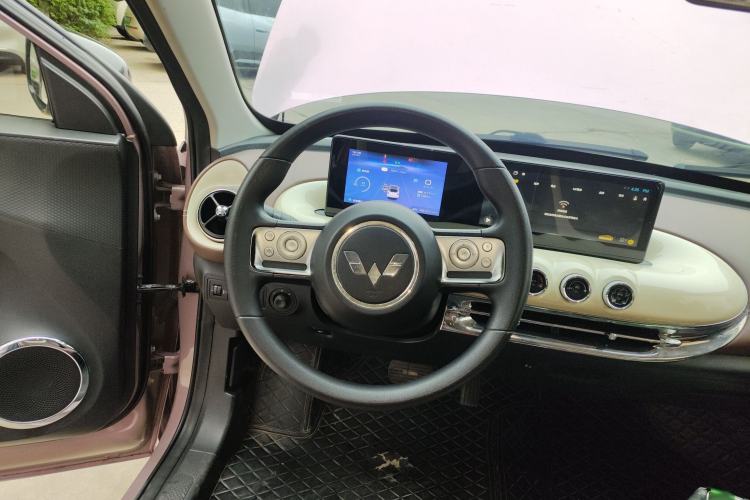 Used Wuling Bingo 2023 333 km Enjoyment Version
