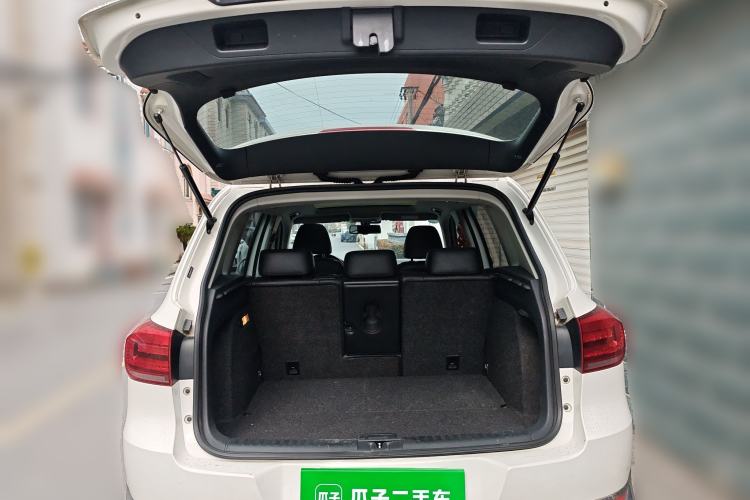 Used Volkswagen Tiguan L 2015 1.8TSI Automatic Two-Wheel Drive Luxury Model
