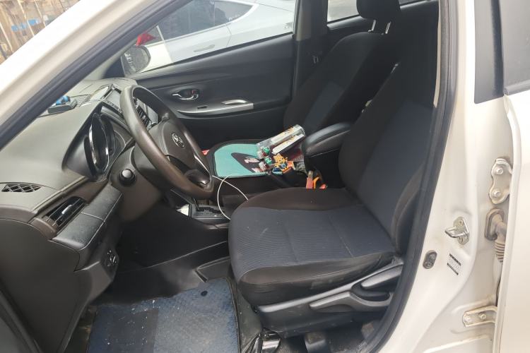 Used Toyota YARiS L Zhi Xuan 2015 1.5E Automatic Charm Edition