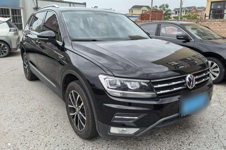 Used Volkswagen Tiguan L 2017 330TSI Automatic Two-Wheel Drive Luxury Edition