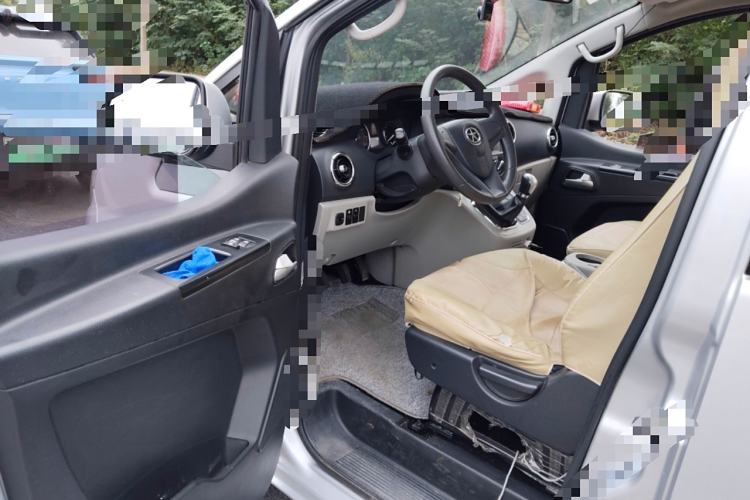 Used JAC Refine M3 2016 IKEA Edition 1.6L Luxury Smart Model Driver Seat