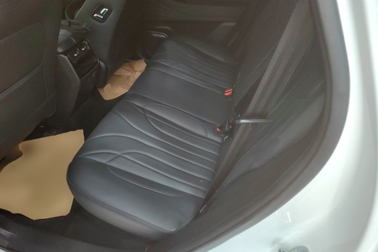 Used Chery Fengyun T9 2024 120 Long-Range Comfort Version 5-Seater with Ternary Lithium Battery Left Rear Seat