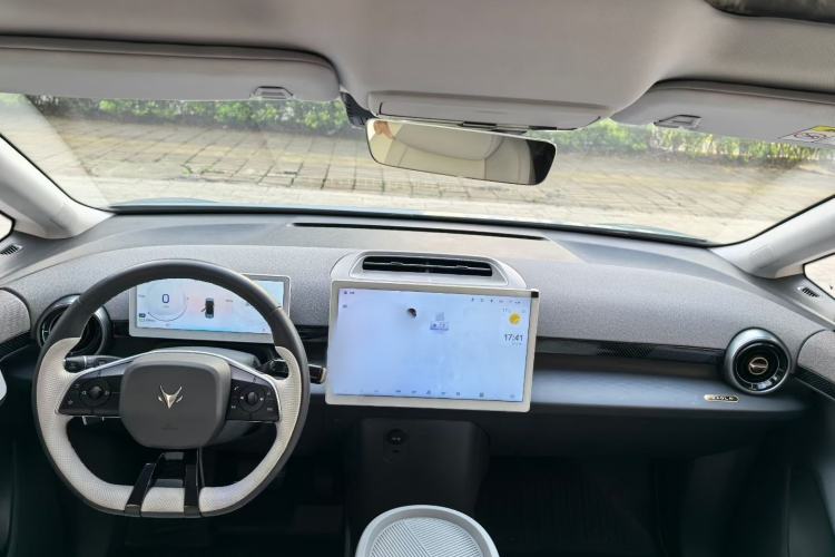 Used ARCFOX Kaola S 2024 AIR Interior 4